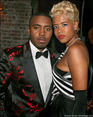 Near the end of 2009 Kelis and husband Nas split up after almost 3 years of